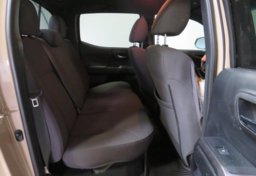 2019 Toyota Tacoma - Image 32