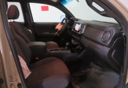 2019 Toyota Tacoma - Image 26