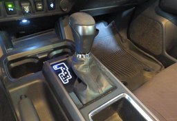 2019 Toyota Tacoma - Image 45