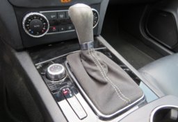 2015 Mercedes-Benz C-Class - Image 41