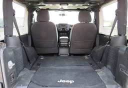 2014 Jeep Wrangler - Image 27