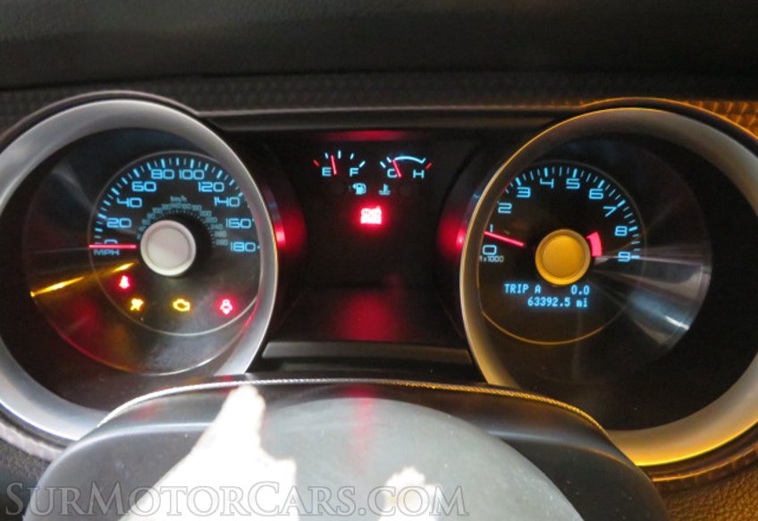 2012 Ford Mustang - Image 7