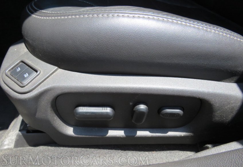 2013 Ford Taurus - Image 32