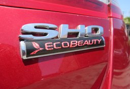 2013 Ford Taurus - Image 17