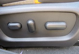 2013 Ford Taurus - Image 33