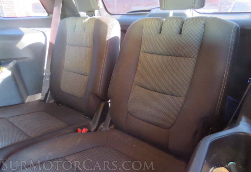 2018 Ford Explorer - Image 32