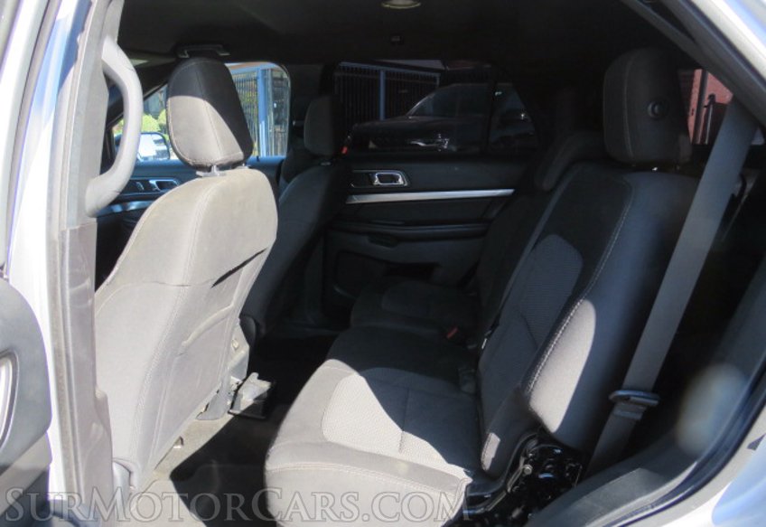 2018 Ford Explorer - Image 27