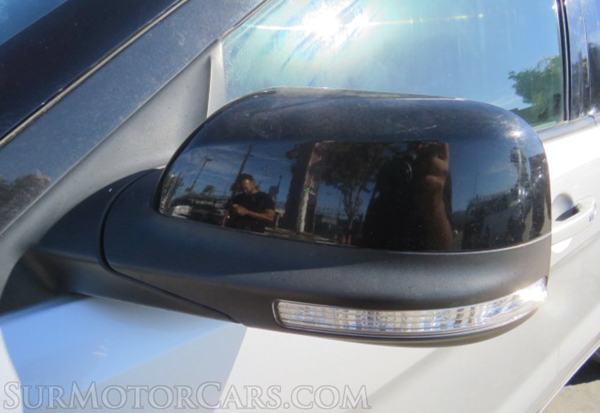 2018 Ford Explorer - Image 13