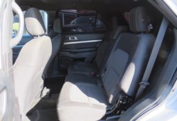 2018 Ford Explorer - Image 28