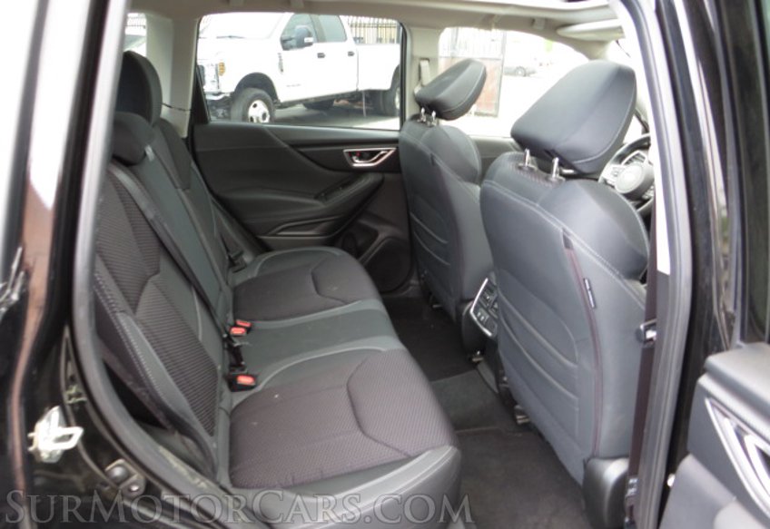 2021 Subaru Forester - Image 31