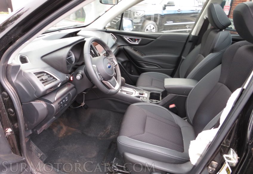 2021 Subaru Forester - Image 24