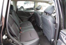 2021 Subaru Forester - Image 31