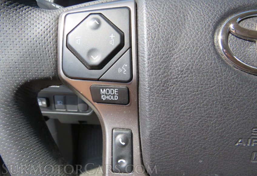 2022 Toyota Tacoma - Image 39