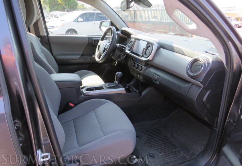 2022 Toyota Tacoma - Image 27