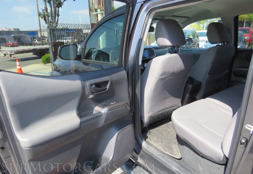 2022 Toyota Tacoma - Image 22