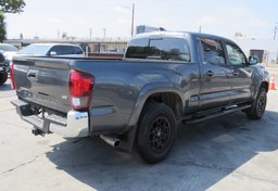 2022 Toyota Tacoma - Image 9