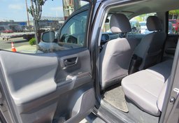 2022 Toyota Tacoma - Image 22