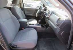 2022 Toyota Tacoma - Image 25