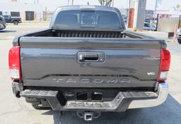 2022 Toyota Tacoma - Image 12