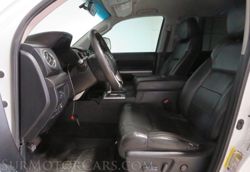 2016 Toyota Tundra - Image 25