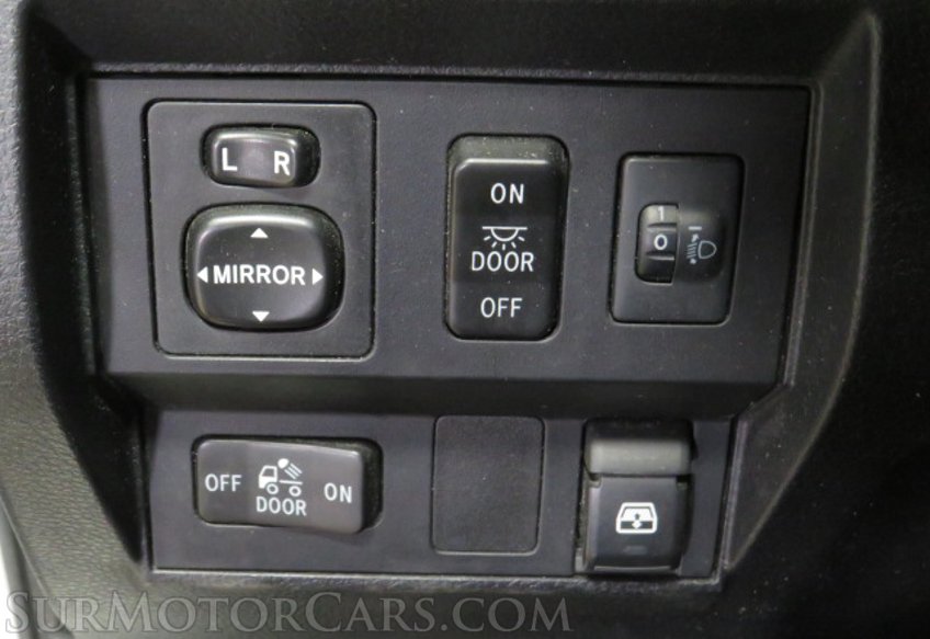 2016 Toyota Tundra - Image 39