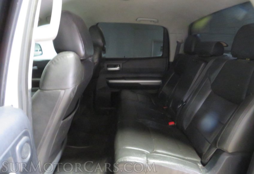 2016 Toyota Tundra - Image 29