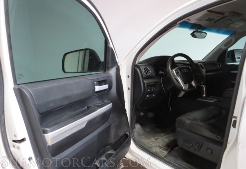 2016 Toyota Tundra - Image 21