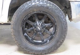 2016 Toyota Tundra - Image 17