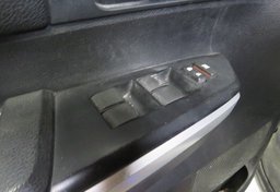 2016 Toyota Tundra - Image 40