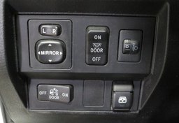 2016 Toyota Tundra - Image 39