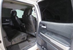 2016 Toyota Tundra - Image 24