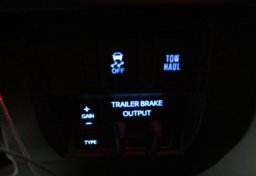 2016 Toyota Tundra - Image 44