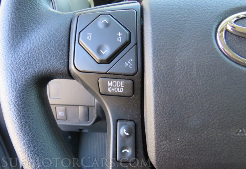 2022 Toyota Tacoma - Image 31