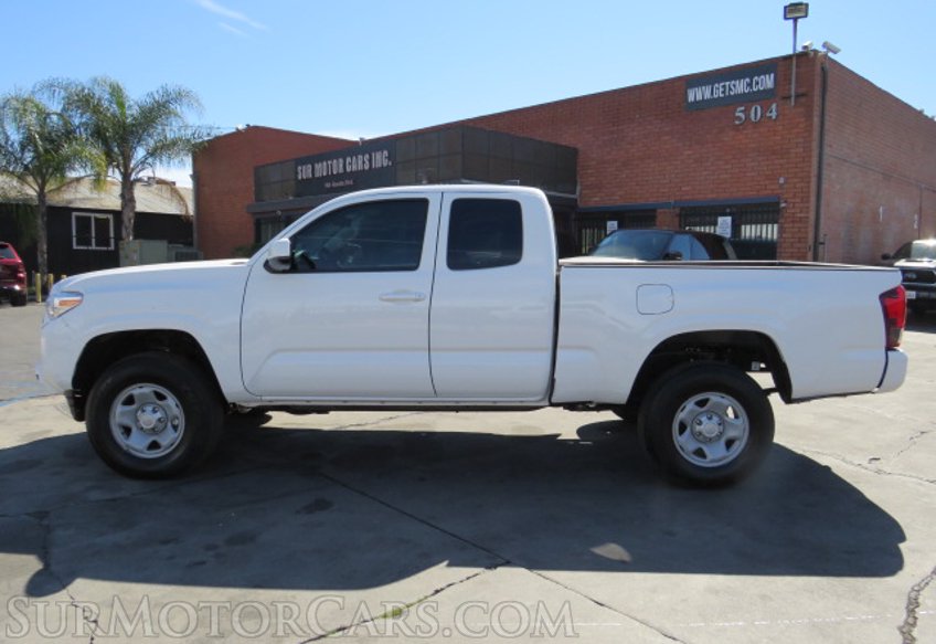 2022 Toyota Tacoma - Image 11