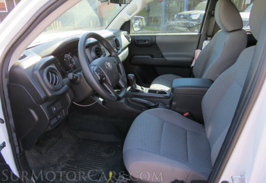 2022 Toyota Tacoma - Image 25