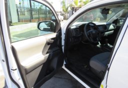 2022 Toyota Tacoma - Image 19