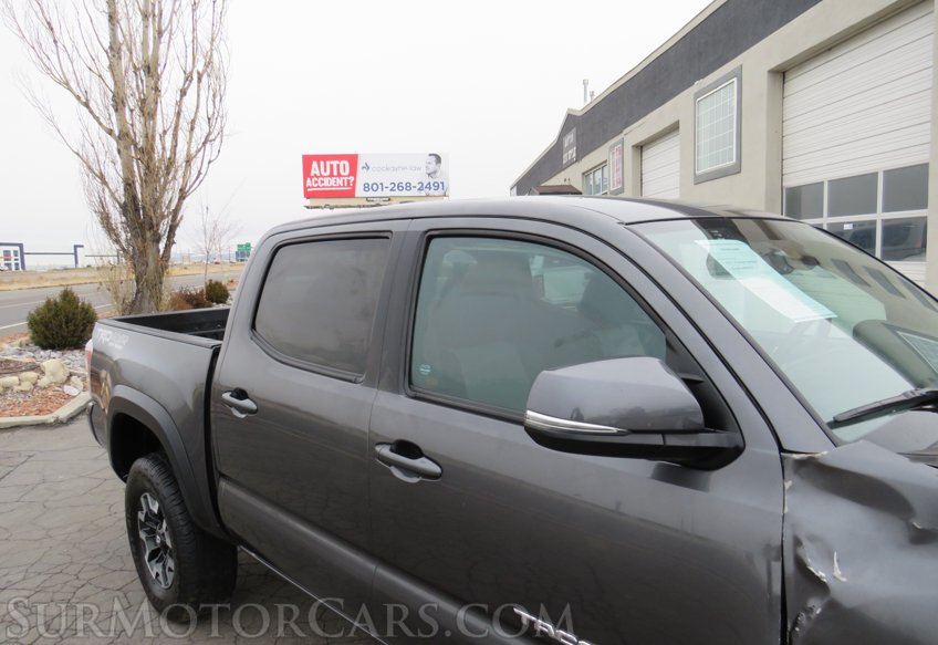 2020 Toyota Tacoma 4WD - Image 16