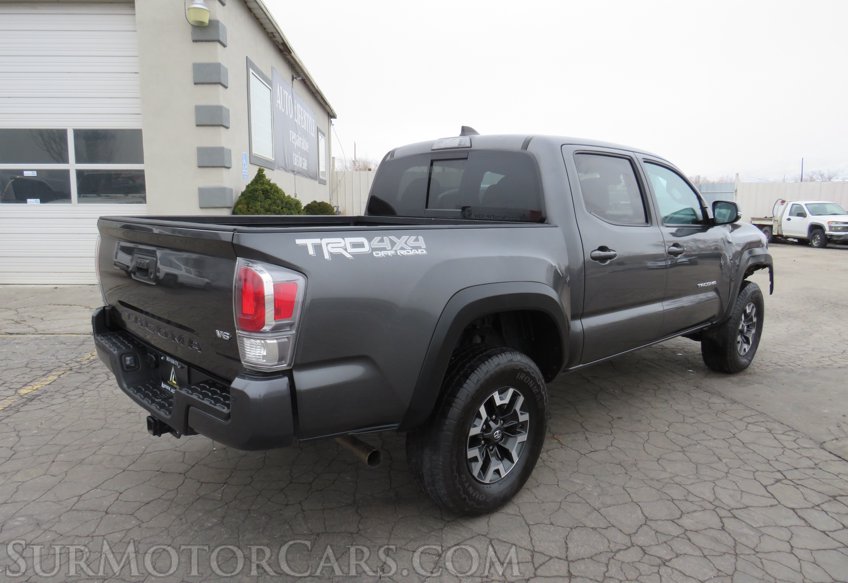 2020 Toyota Tacoma 4WD - Image 8