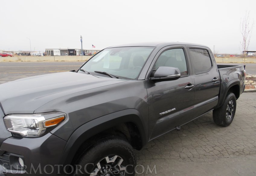 2020 Toyota Tacoma 4WD - Image 14
