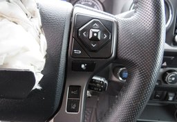 2020 Toyota Tacoma 4WD - Image 36