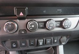 2020 Toyota Tacoma 4WD - Image 44