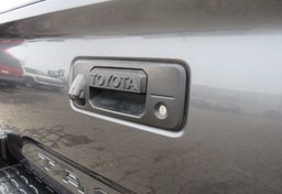 2020 Toyota Tacoma 4WD - Image 24