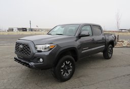 2020 Toyota Tacoma 4WD - Image 3