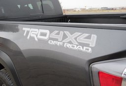 2020 Toyota Tacoma 4WD - Image 26