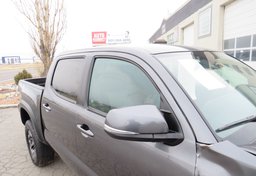 2020 Toyota Tacoma 4WD - Image 13