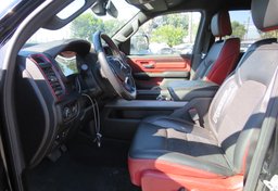 2020 Ram 1500 - Image 28