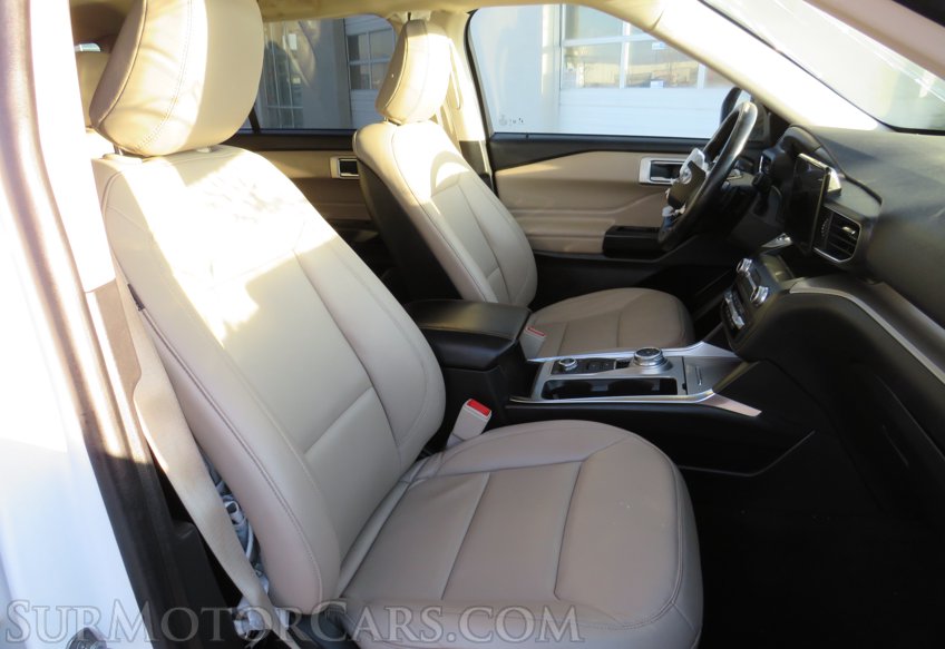 2020 Ford Explorer - Image 25