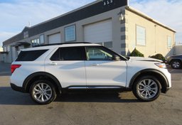 2020 Ford Explorer - Image 10