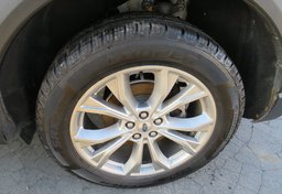 2020 Ford Explorer - Image 52