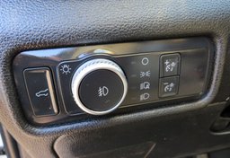 2020 Ford Explorer - Image 42